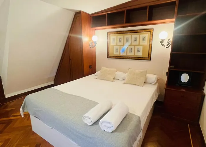 Duplex Luis Velez De Guevara